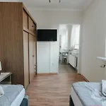 Sarenka 3*