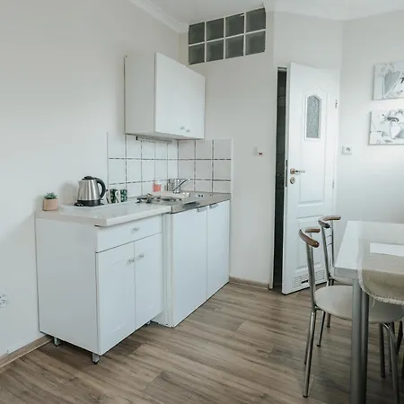 Sarenka 3* مينززدرويه